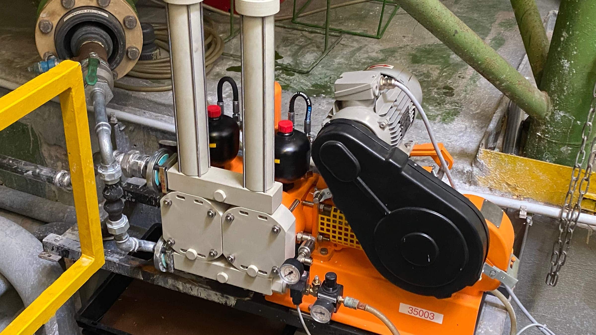 HODD Model FP20 an der Kammerfilterpresse eines Galvanikbetriebs